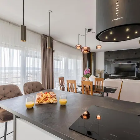 House Matija 빌라 *